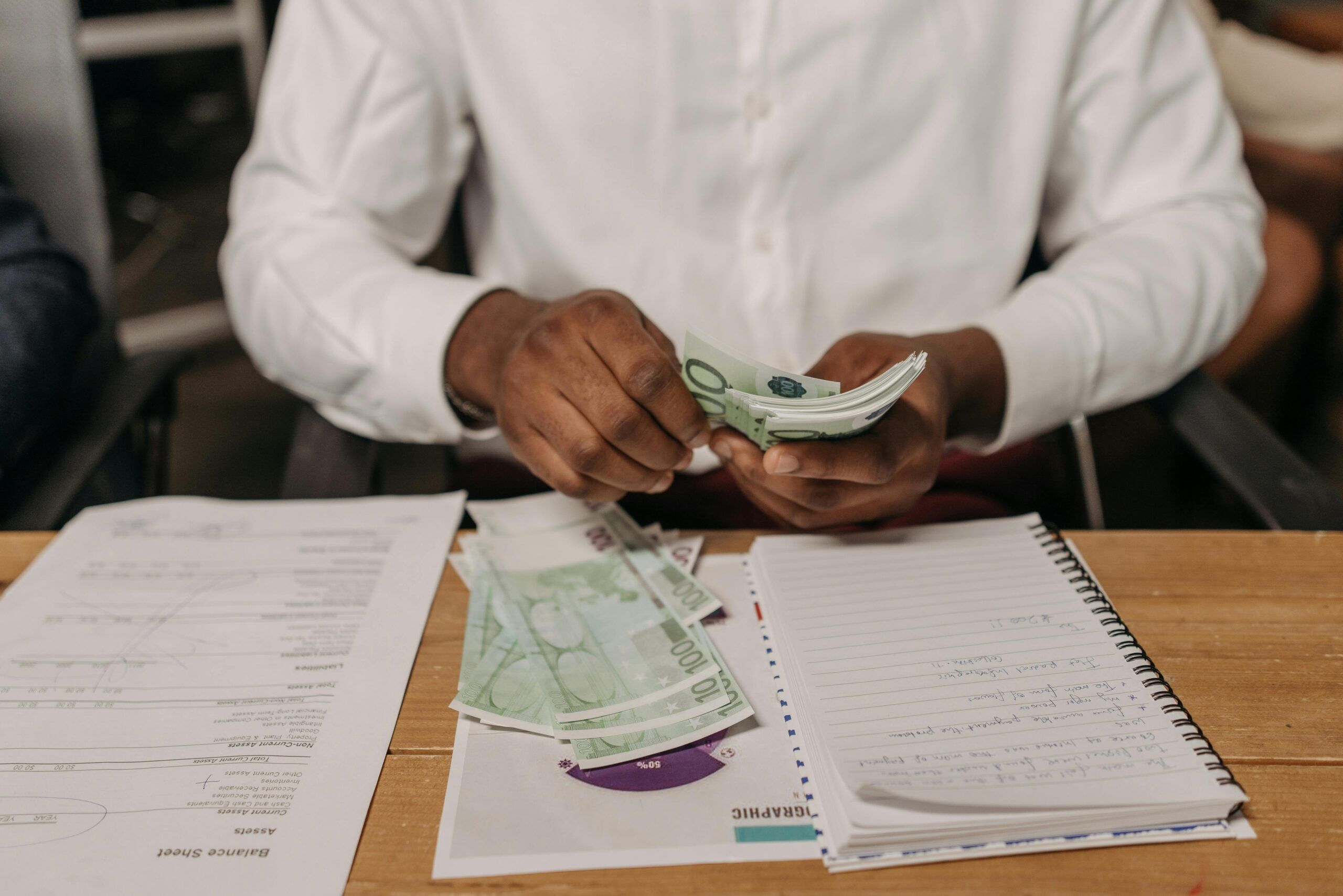 Guía completa sobre la regularización de cuotas para autónomos en 2023
